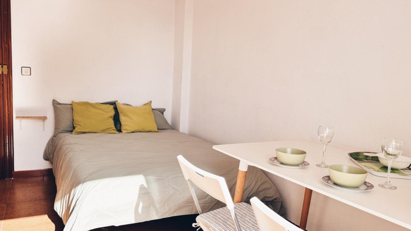 Sol Motril Centro Appartement Buitenkant foto